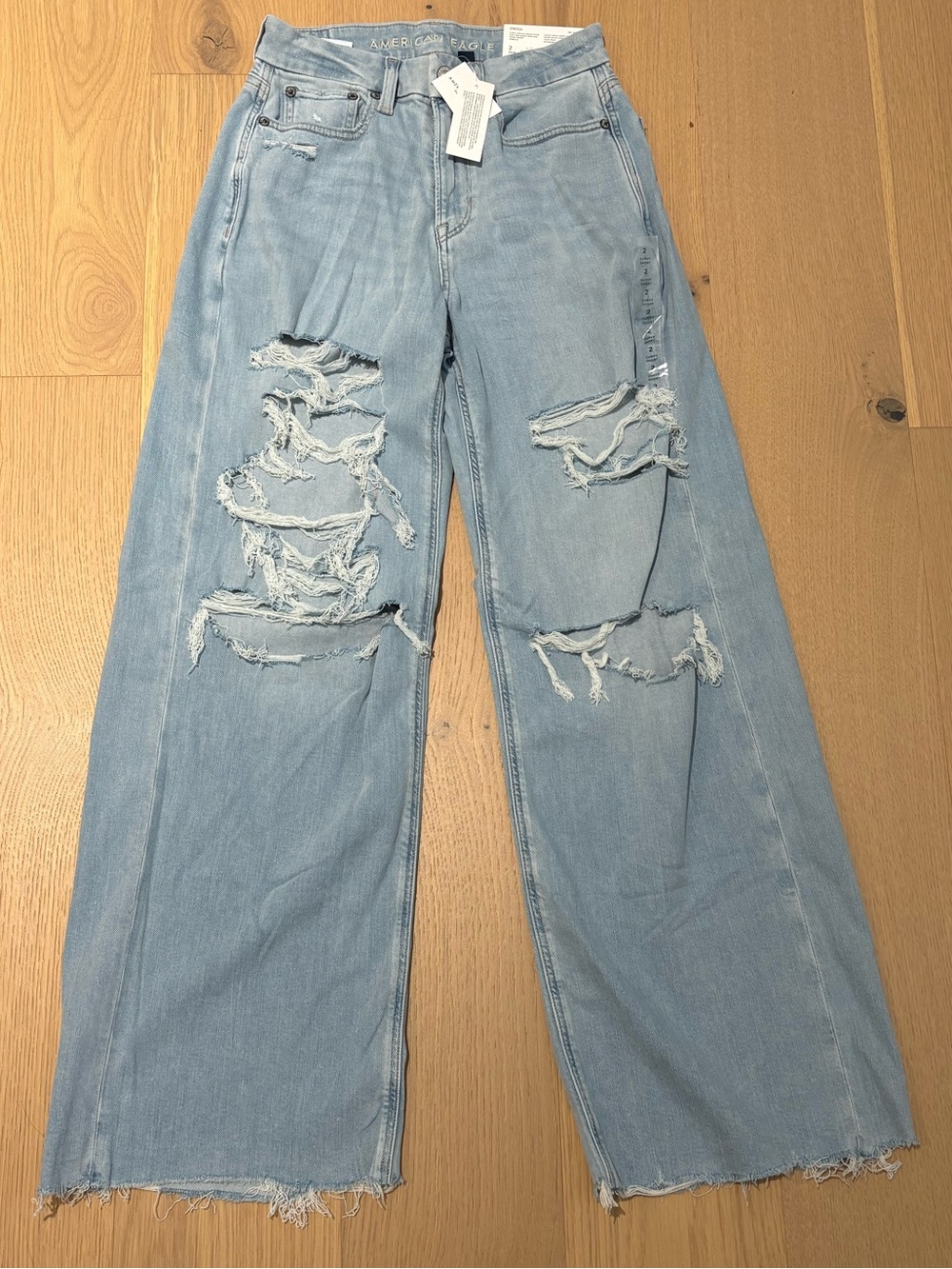 American Eagle Light Blue Distressed Wide-Leg Women's Jeans